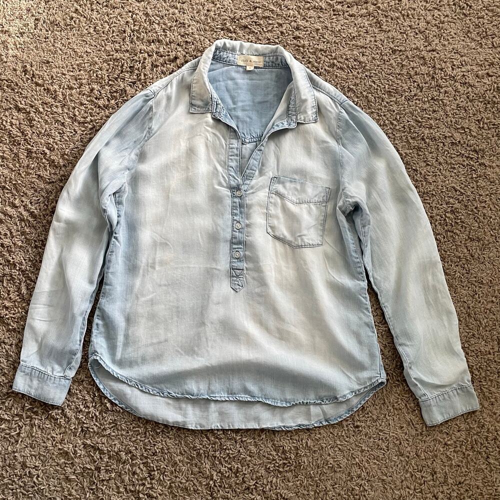 Cloth & Stone Light Chambray Half-Button-Up Roll Tab High-Low Collar Shirt sz L - Picture 7 of 9